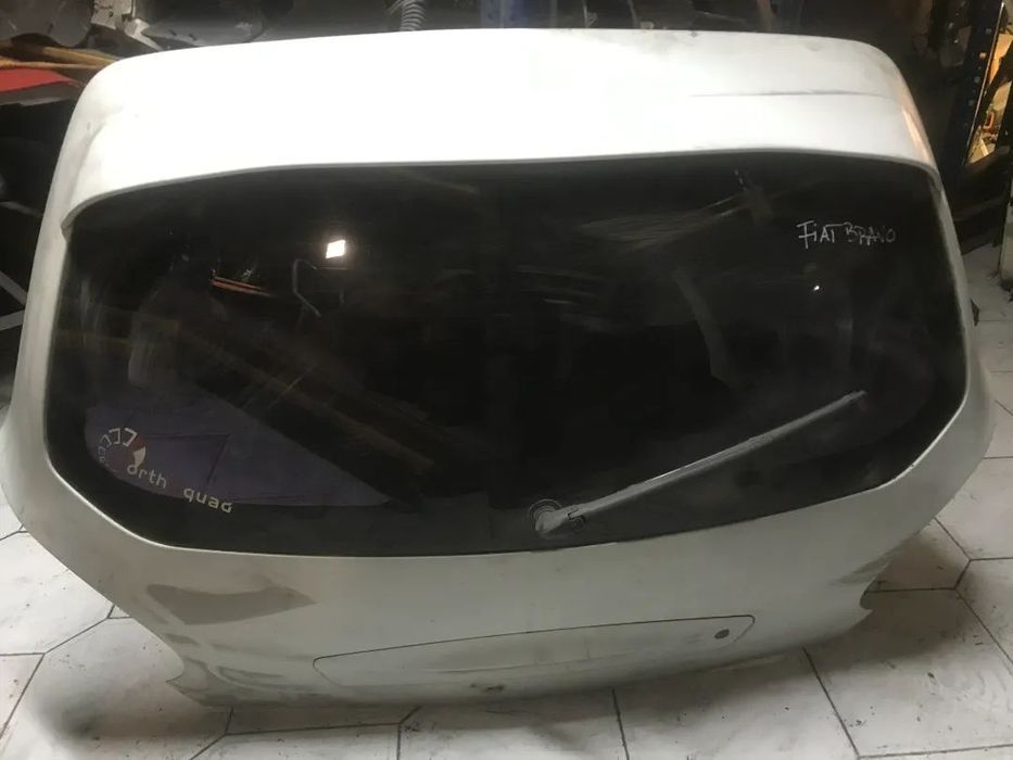 PORTA DA MALA FIAT BRAVO 3 PORTAS