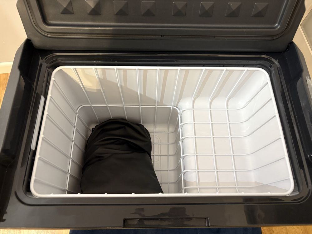 Lodówka Yolco NX40