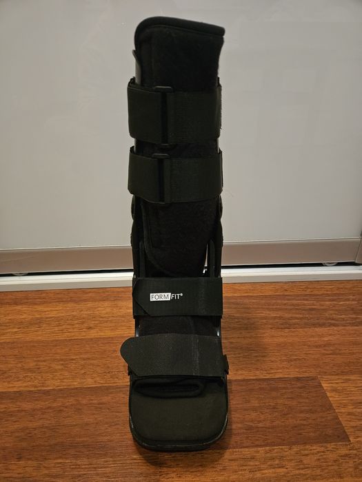 Orteza wysoka Össur Formfit Walker rozm. S