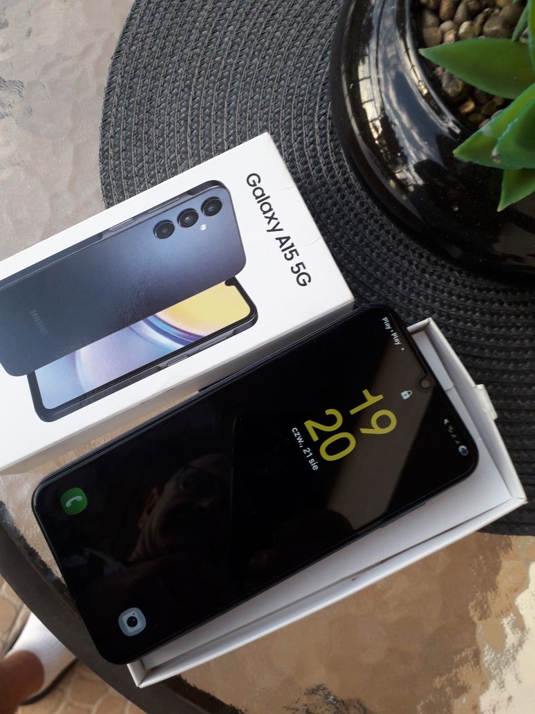 Sprzedam samsung galaxy a15 5g