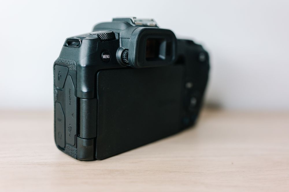 Canon RP (corpo)