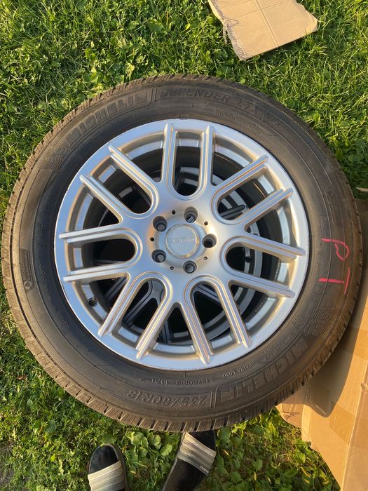 Opony Michelin defender LTX 235/60/18 4szt