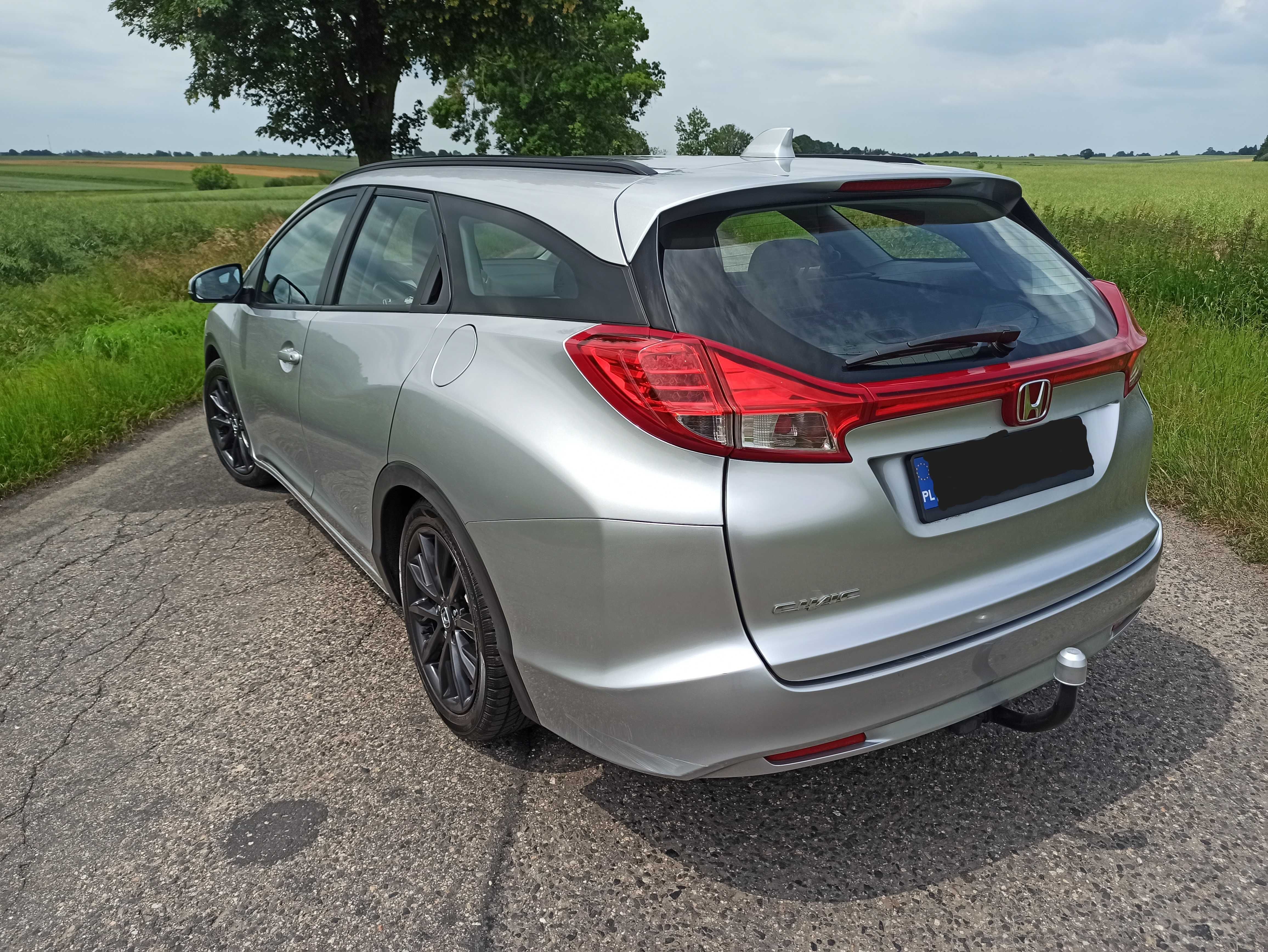 Honda Civic 1.8 I-VTEC TOURER  Stan IDEALNY