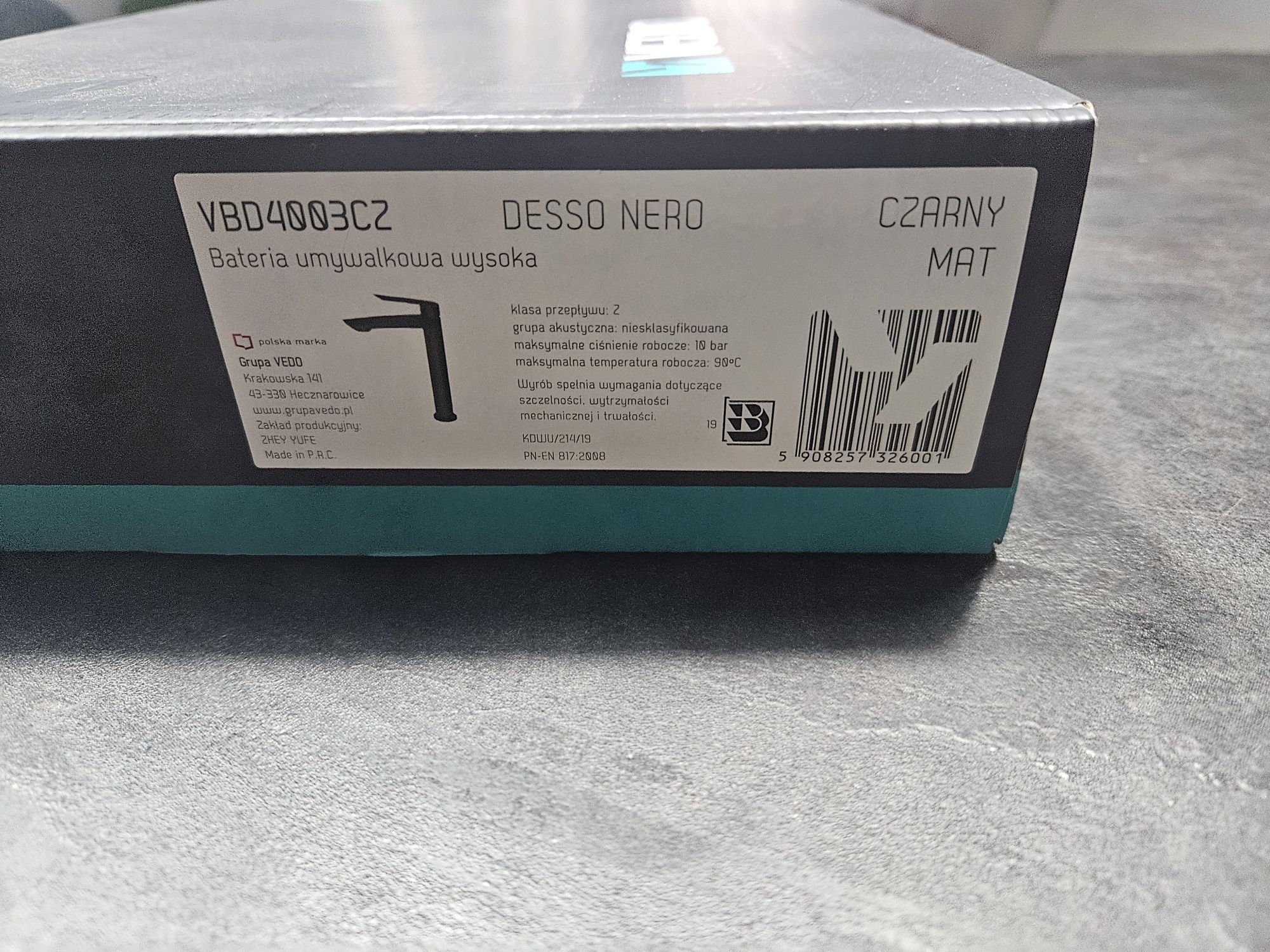 Bateria umywalkowa Vedo Desso Nero wysoka