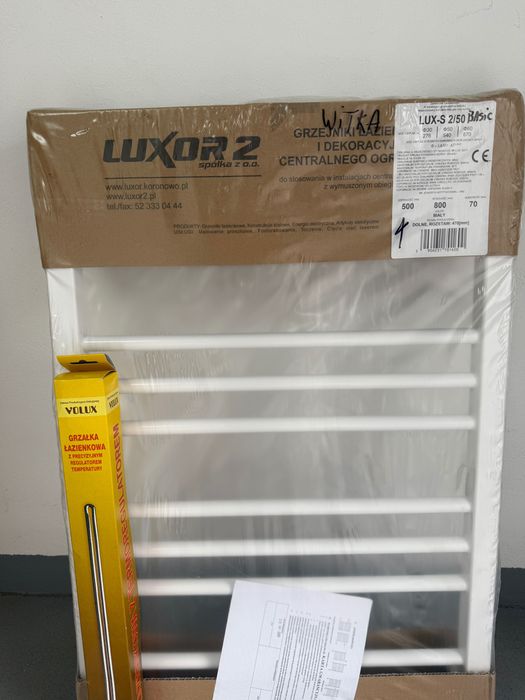 Grzejnik łazienkowy LUXOR 2 wraz z grzałką