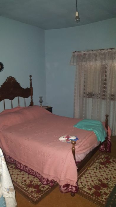 Moradia com terreno dispenso imobiliárias