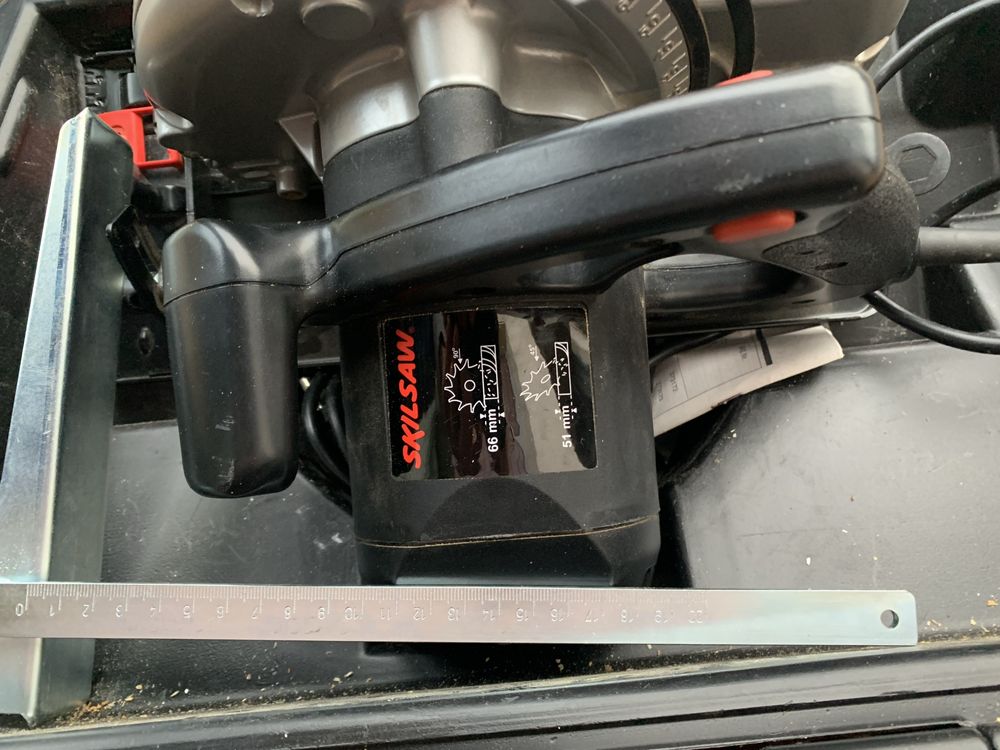 Piła tarczowa Skilsaw 1250W Pilarka Jak Nowa