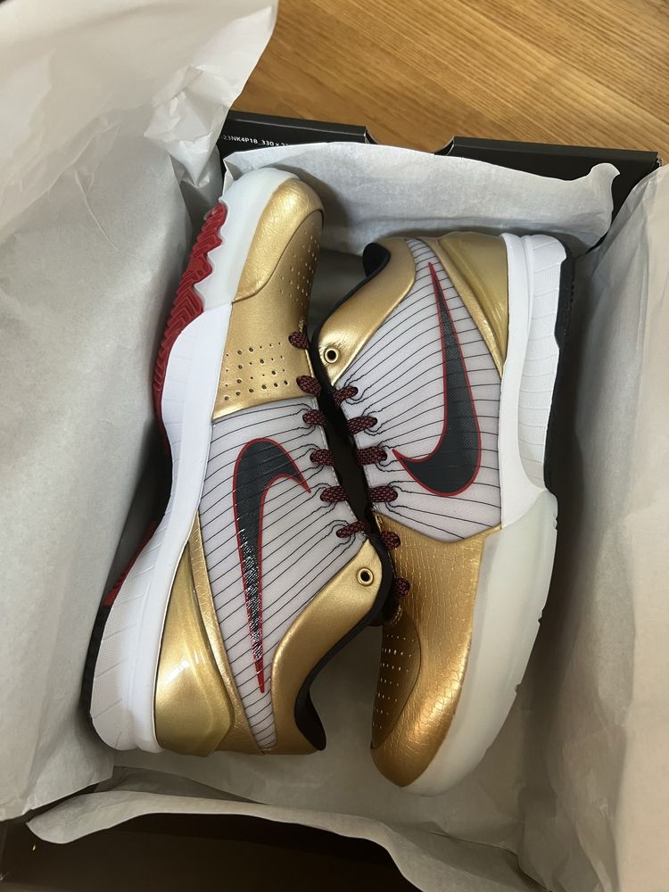 Nike Kobe 4 protro metallic gold 42