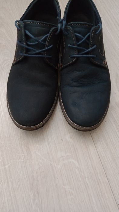 Eleganckie buty Lasocki chłopięce r.34