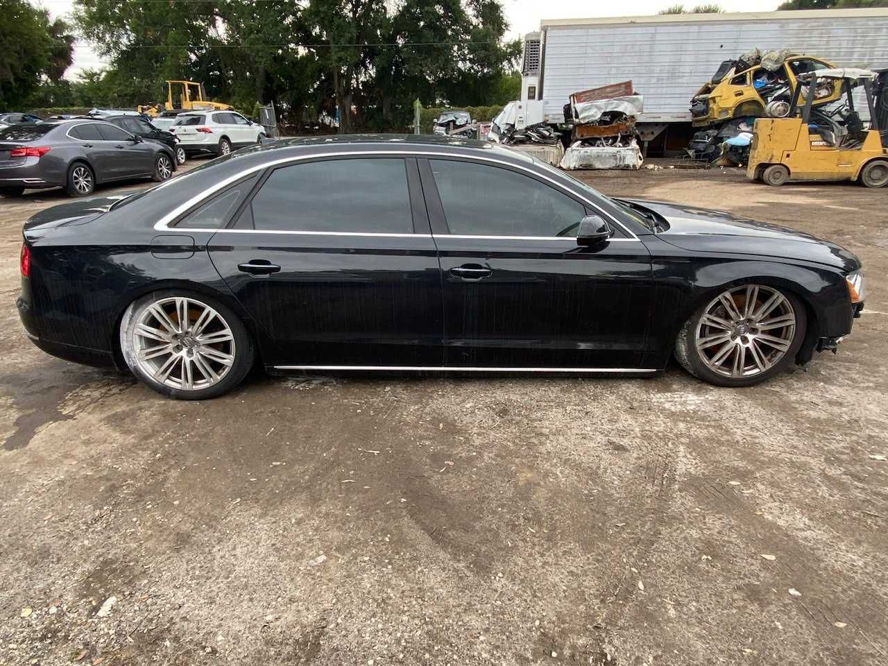 Шрот разборка Audi A8 L Quattro 2011 D4  4,2L Запчасти