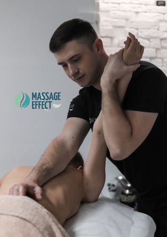 Лікувальний масаж у реабілітолога Львів massage массаж