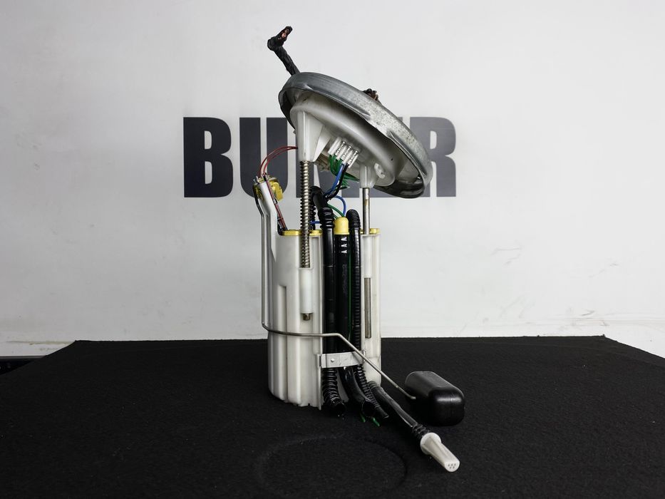 Паливний насос в бак BMW E60 E61 M57N 2.5 d 3.0 Топливный БМВ Е60 Е61