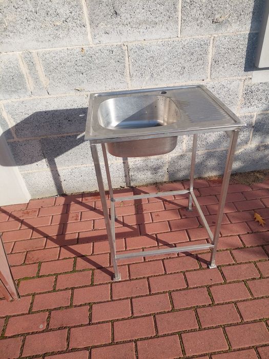 Zlew z podstawą kwasową