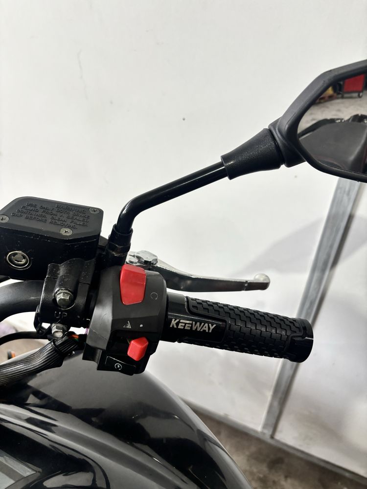 Keeway RKV 125 avariada