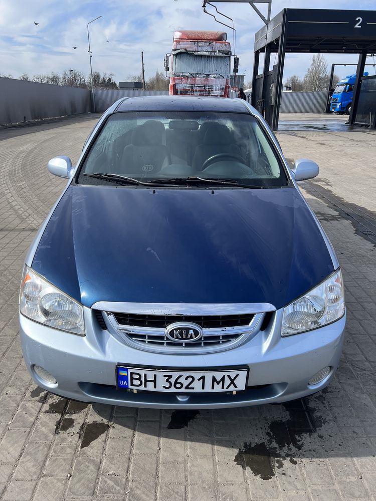 KIA CERATO 2l 2006