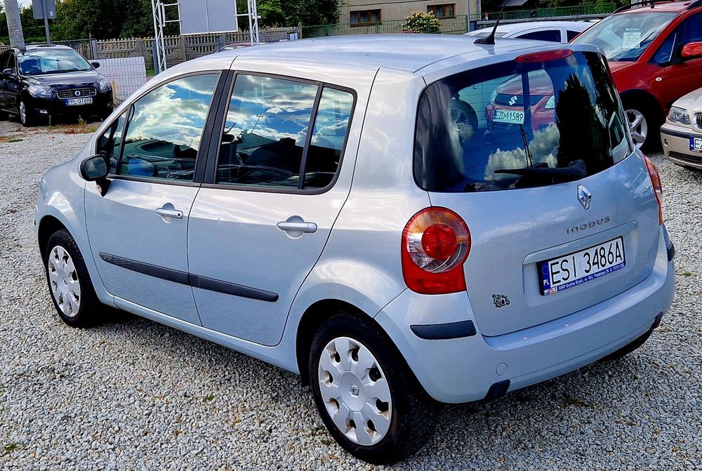 Modus 1.6 z niskim przebiegiem Super Stan Sprawdź Zamiana też