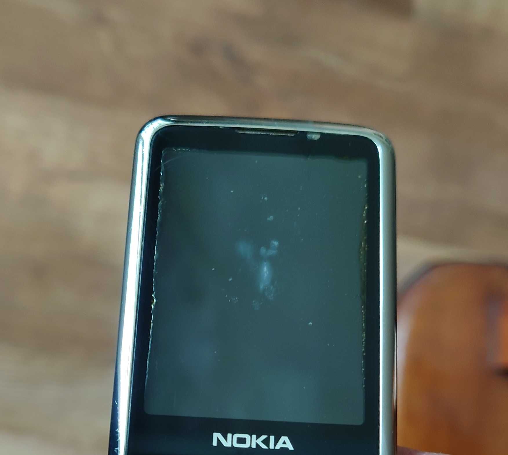 Мобильный телефон Nokia 6700 Chrome оригинал.