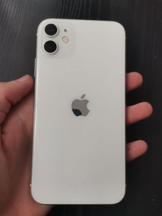 Продам айфон 11 128 гб