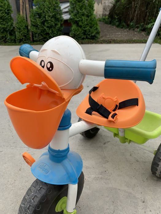 Дитячий триколісний велосипед з дзьобом пелікана Chicco Pelican Trike