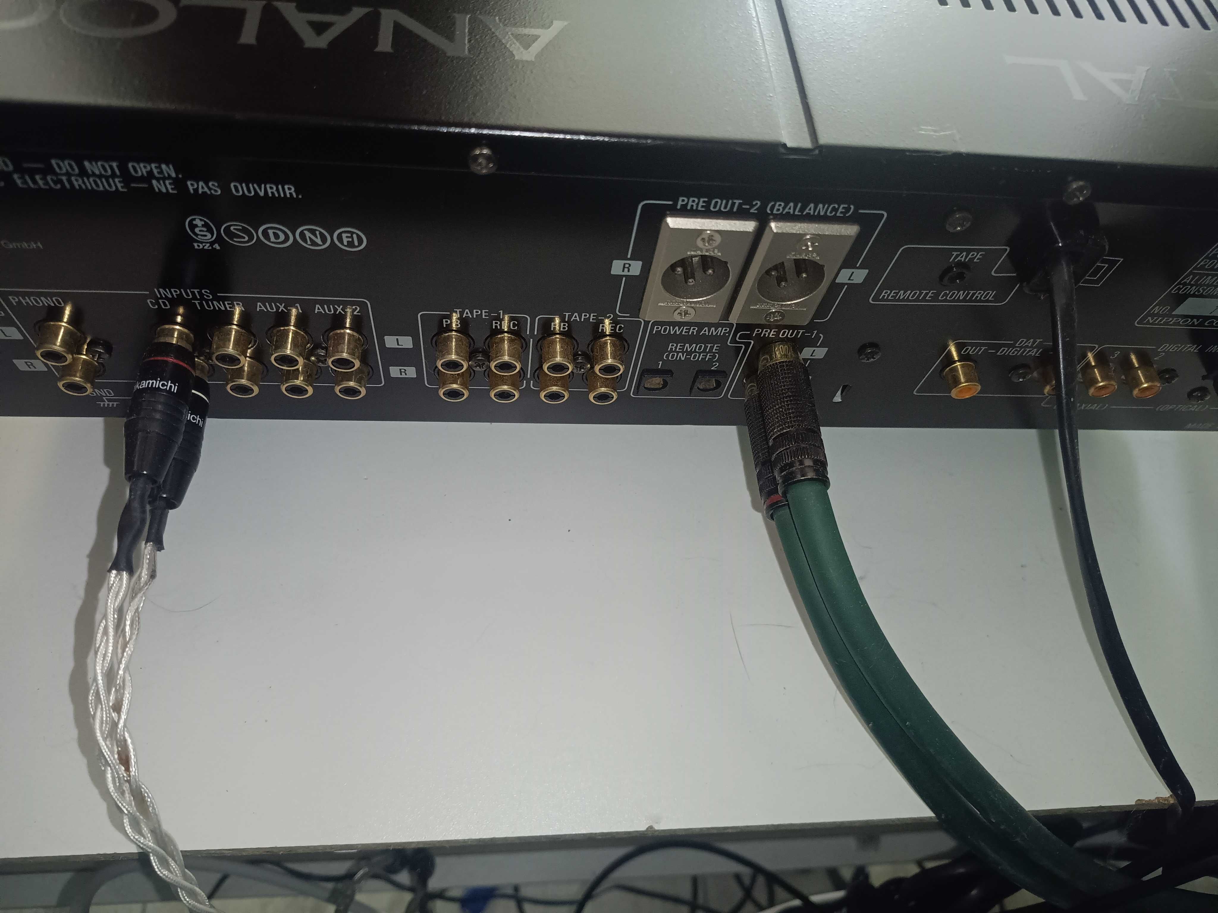 Preamp Denon DAP-2500A