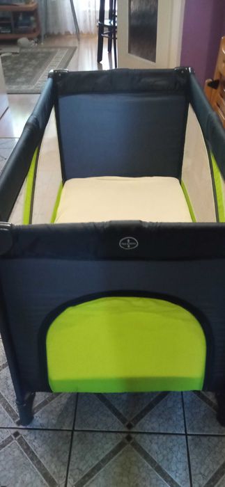 Łóżeczko składane  plus wanienka odbiór osobisty Włochy