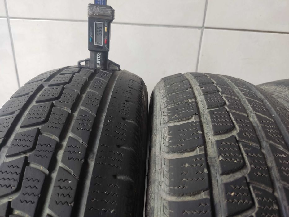 ZIMOWE Roadstone 185/65/15 88T 4x5.55mm cena za 4szt ZIMA 586