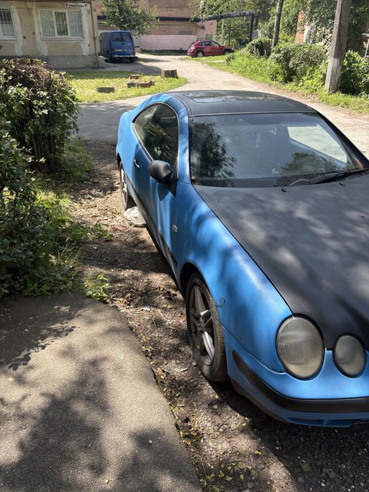 Продам Mersedes clk 208 3,2