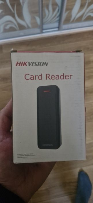 RFID зчитувач Hikvision DS-K1802M