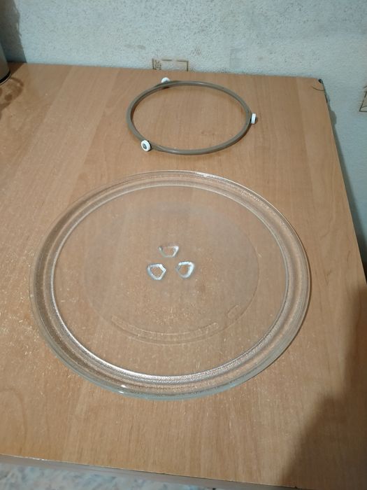 Тарелка стеклянная No 12
для микроволновки 280мм.