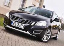 Volvo V60 2.0 D3 163PS Czarny Metalik Navi Zarej w Polsce Prywatny