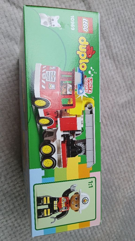 Klocki Lego Duplo wóz strażacki