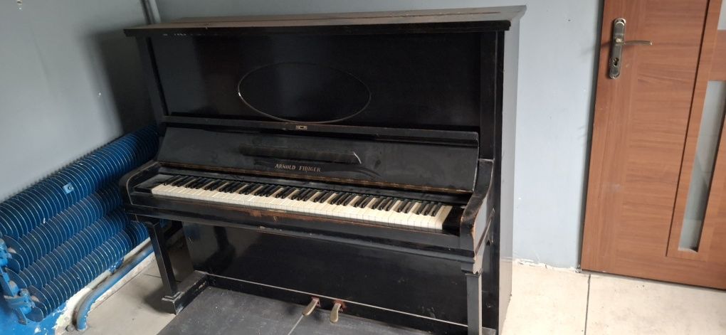 pianino arnold fibiger