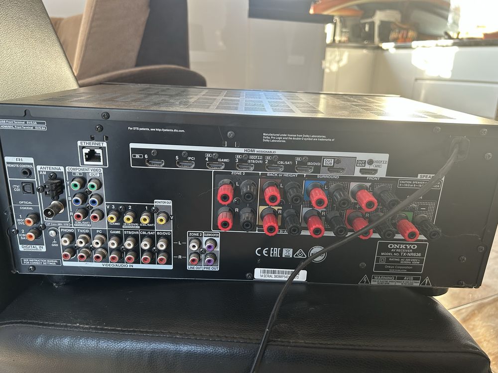 wzmacniacz onkyo tx-nr636
