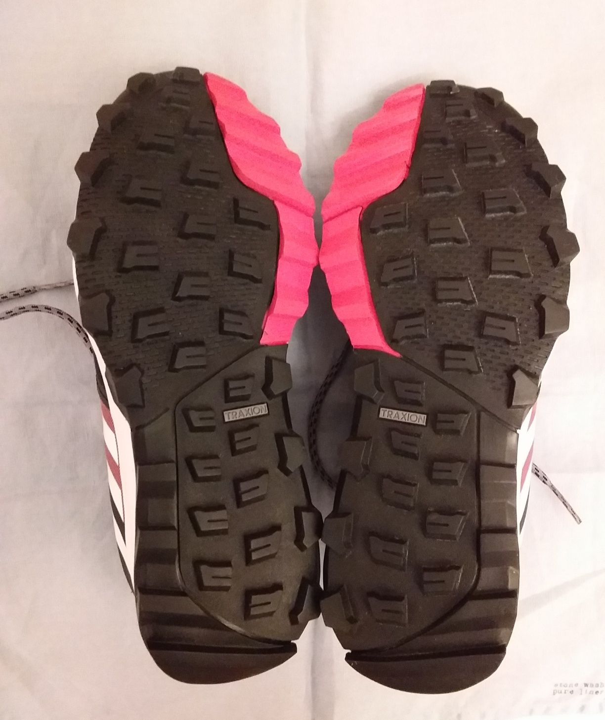 Nowe buty do biegania Adidas KANADIA 8 Tr W, damskie, rozm 40