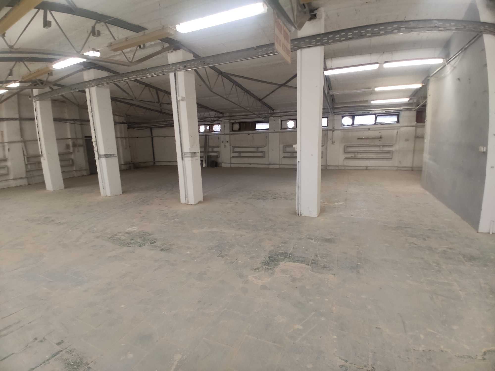 Hala produkcyjna w okolicach Mikołowa 280 m kw,rampa, ogrzewana.