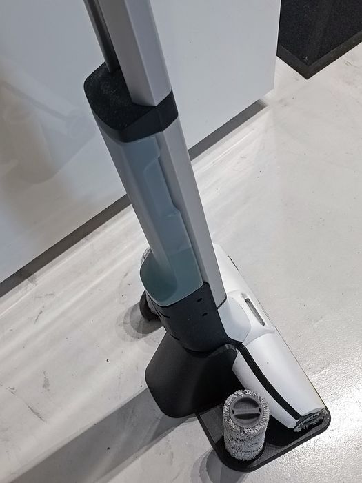 Mop elektryczny KARCHER EWM 2 Premium