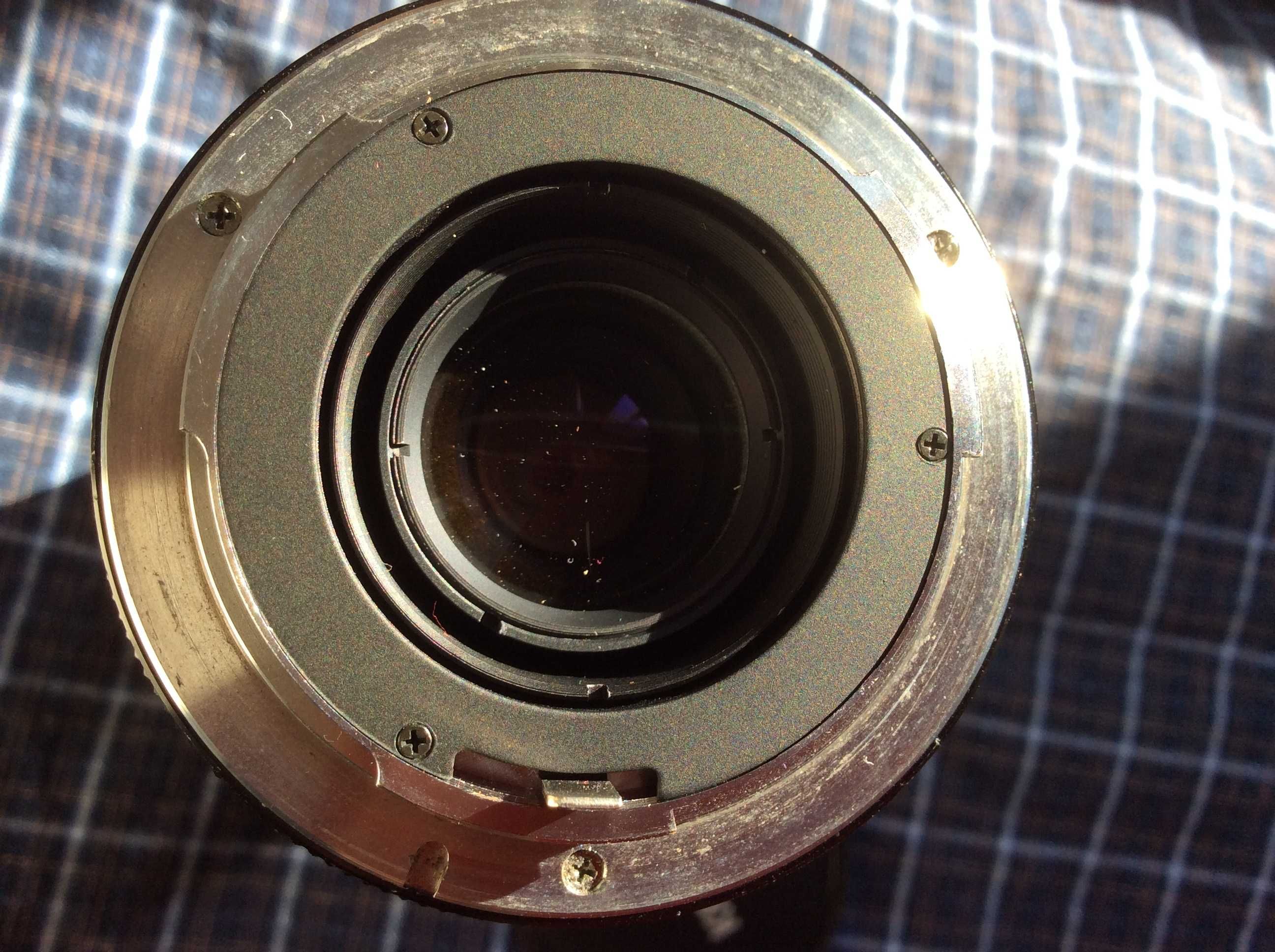Объектив Kenlock - Mc tor 1 : 4,5 f = 80 - 200 mm. 52mm.