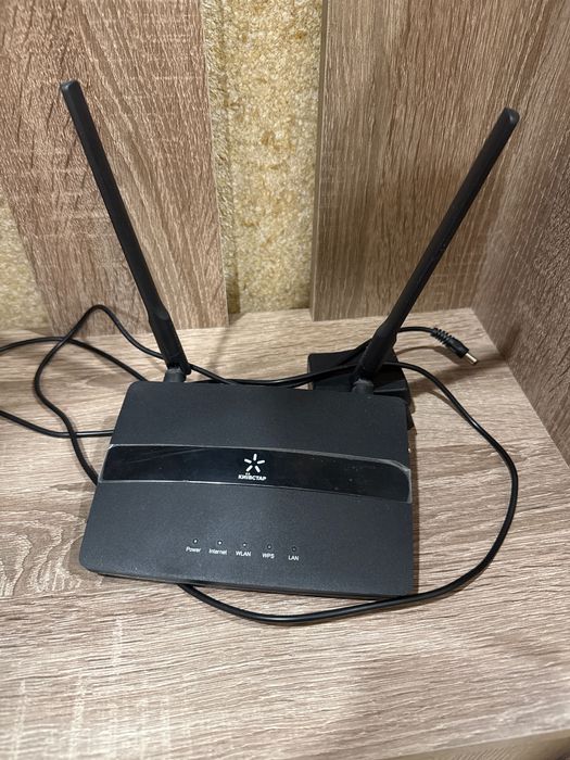 Роутер Huawei б/у