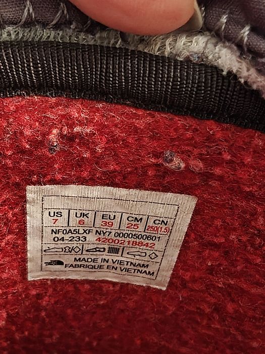 Зимові ботинки The North Face, розмір 39