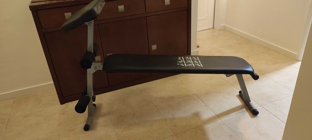 Vendo aparelho de musculação usado.