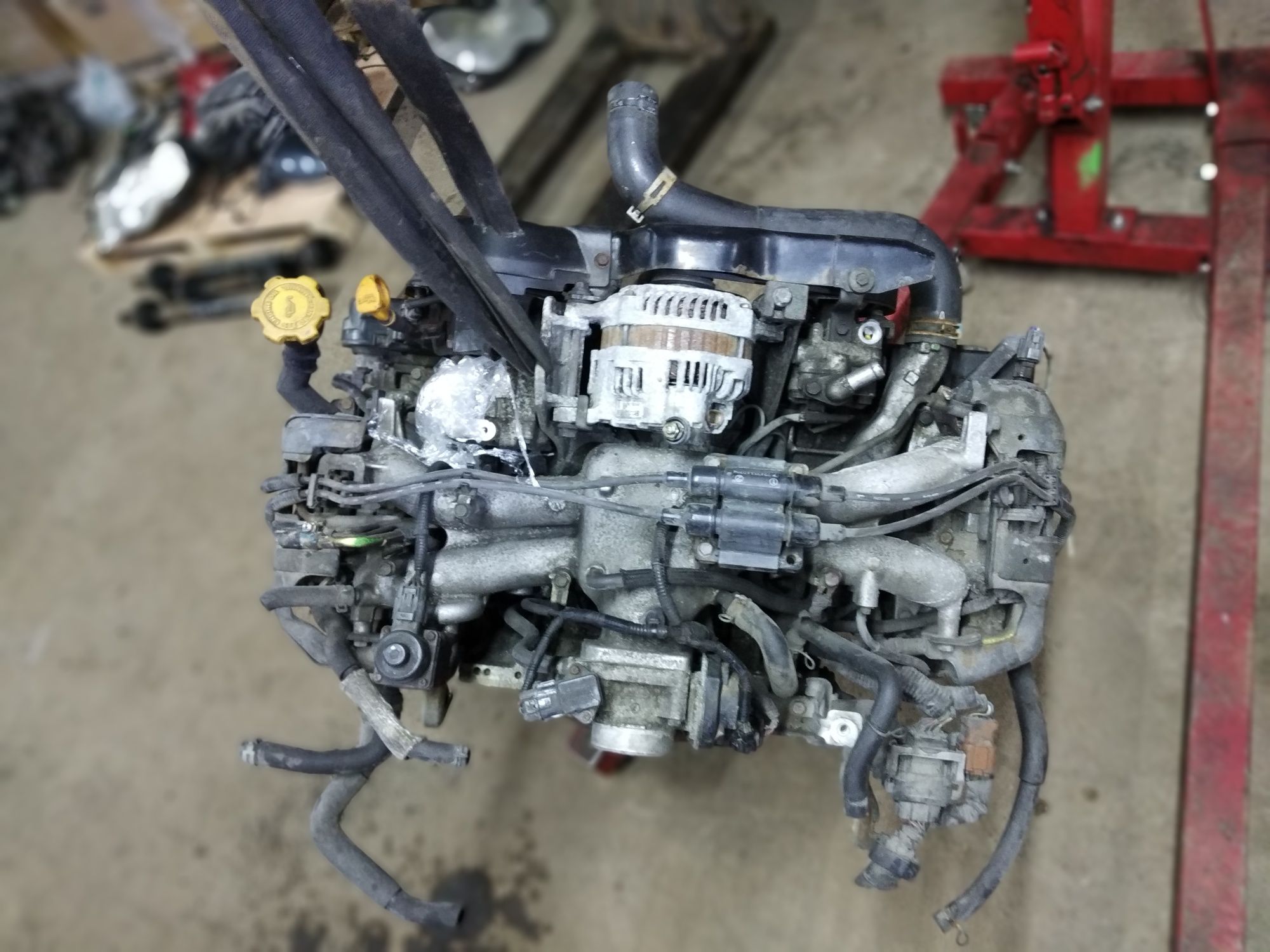 Двигун мотор двигатель EJ202 Subaru Legacy 2.0b ej202ntbhb