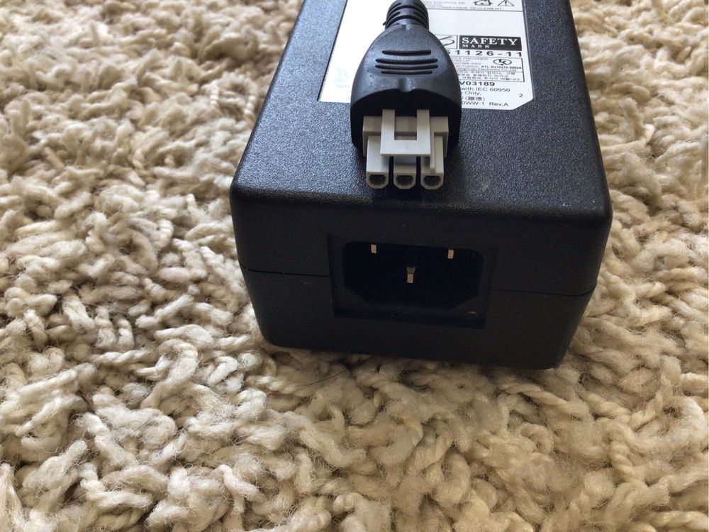 Ac Power Adapter 0957-2146.