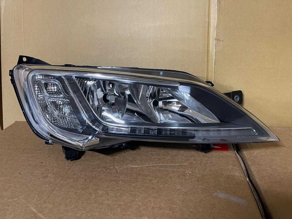 Фара передня права Фіат Дукато,CITROEN JUMPER II; PEUGEOT BOXER 14-17