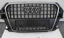 Решетка радиатора на  Audi Q3(original) 8U0853653H