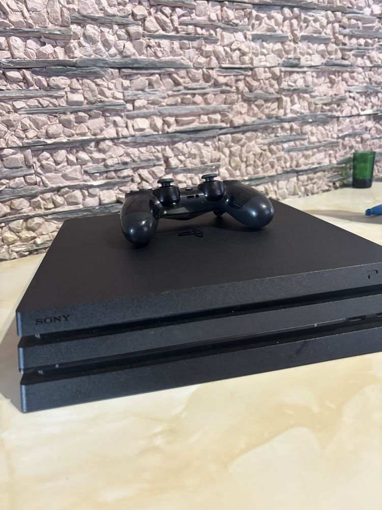 Ps4 pro ігрова приставка