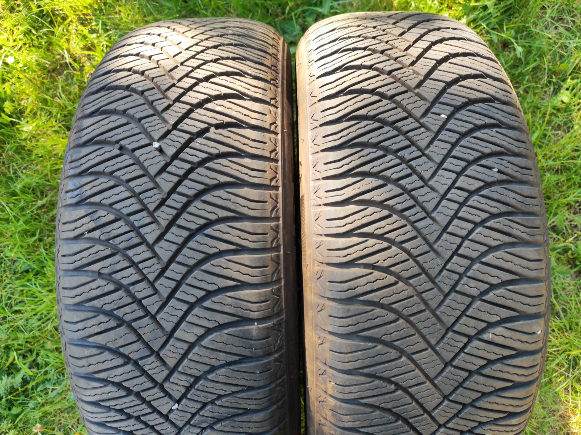 Opony całoroczne 7mm 215/55/17 para 2szt 2024r Goodride Z-401