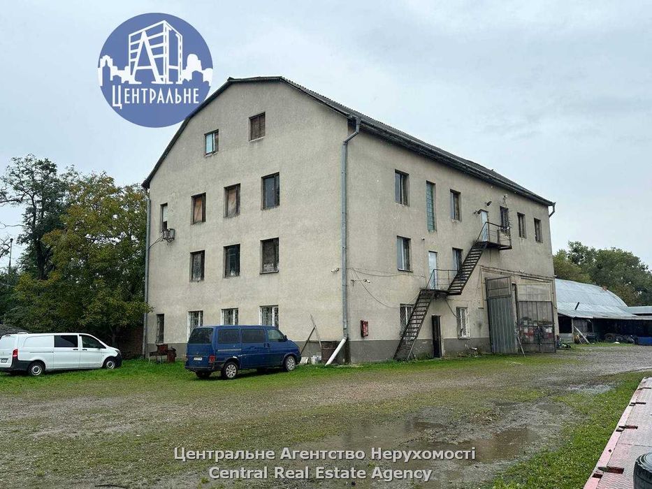 Оренда фасадного комплексу приміщень