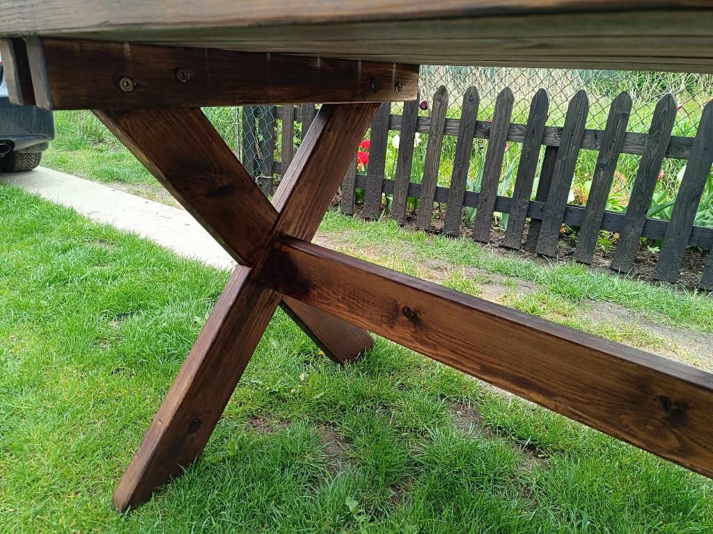 Duży stół ogrodowy/ Drewniany