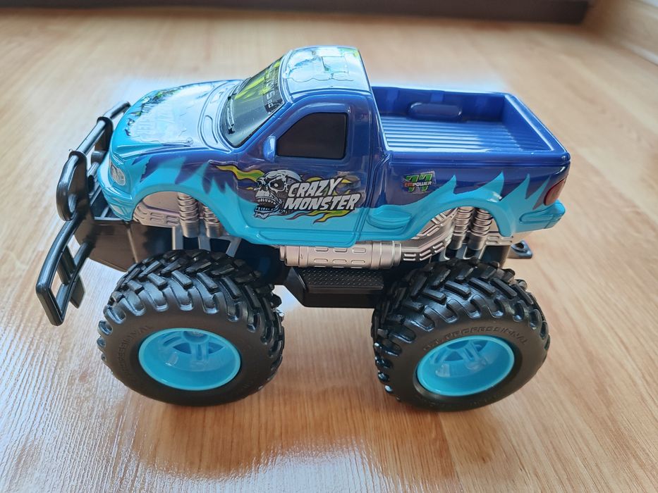Samochód zdalnie sterowany crazy monster truck Dickie Toys