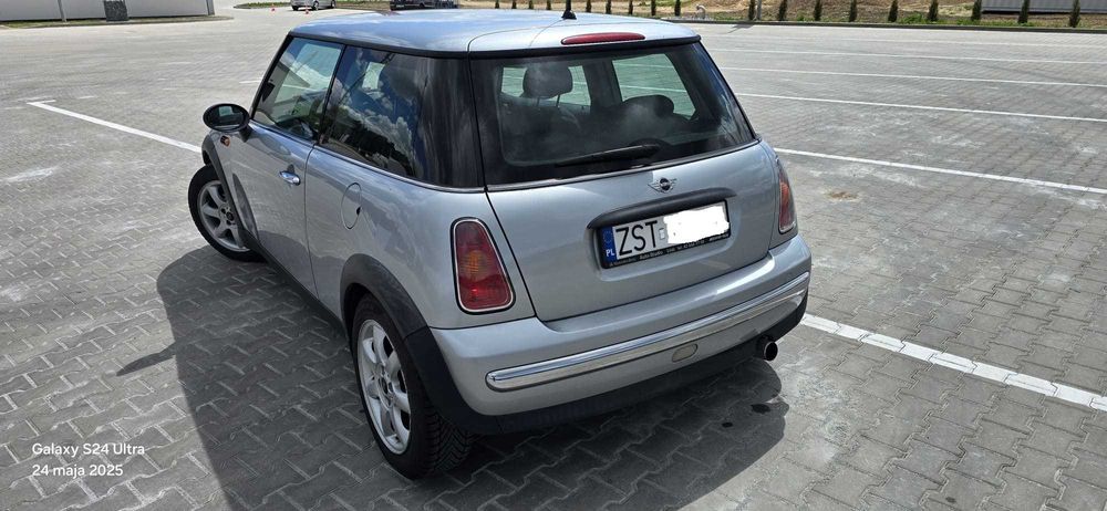 sprzedam MINI ONE 1,6 benzyna 2002 rok